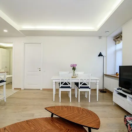 2 Bedrooms Old Town * Vilnius